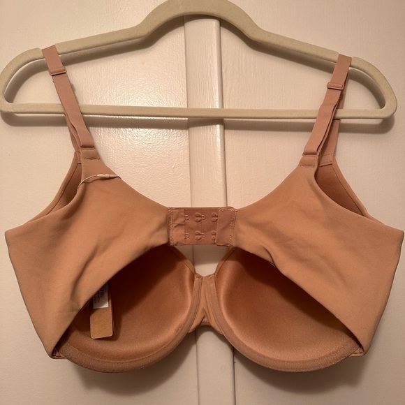 SKIMS Fits Everybody Unlined Underwire Bra in Clay NWT - Picture 5 of 6
